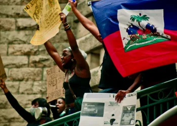 Ce drapeau que je ne peux plus saluer sans colère